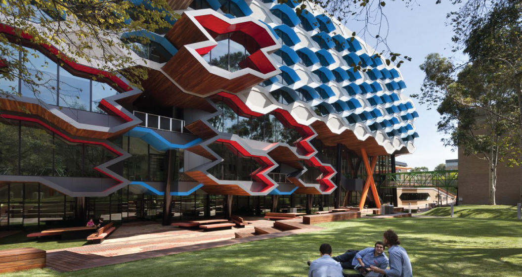 La Trobe University (LTU)