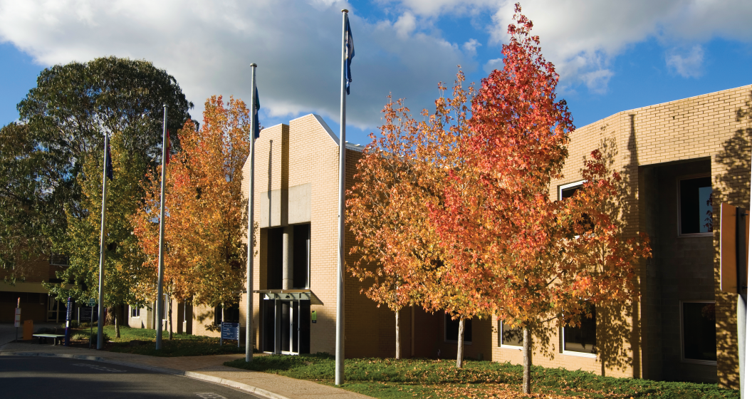 Trường University of Ballarat (UB)
