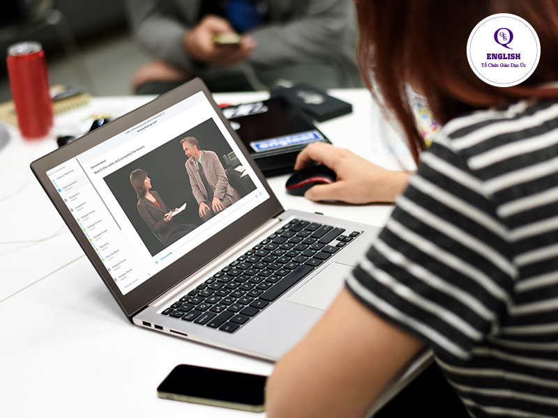cơ hội được học và giao tiếp tiếng anh chuyên ngành nhiều hơn thông qua website