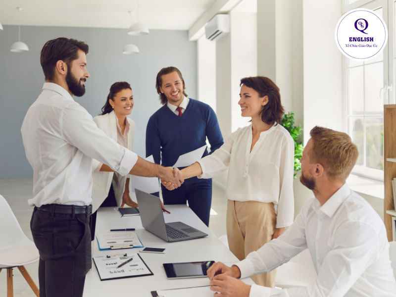giao tiếp trong công việc