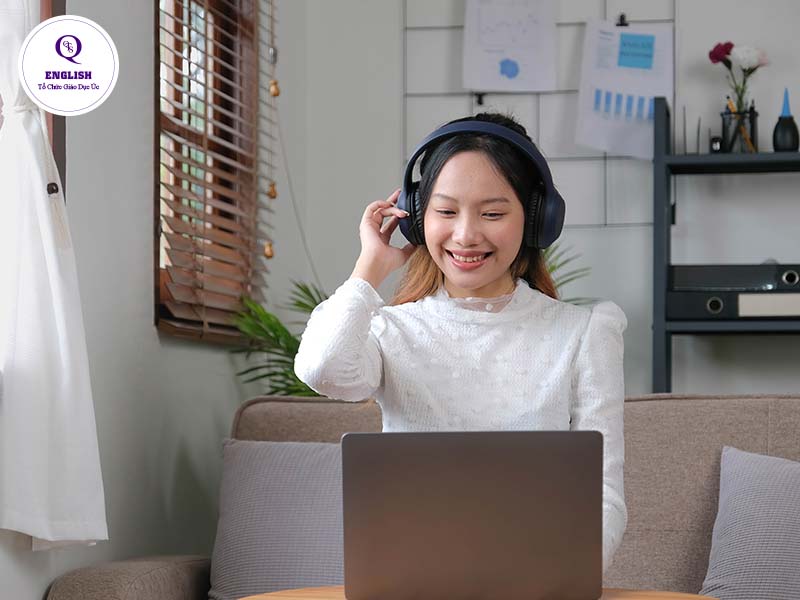 học tiếng anh giao tiếp online với người nước ngoài