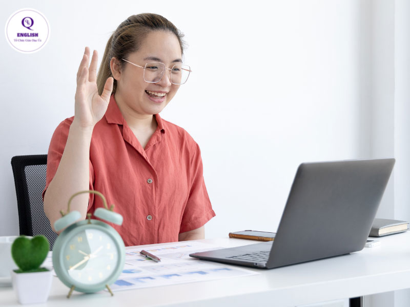sinh viên có nên học tiếng anh online