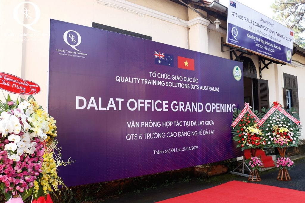 to-chuc-giao-duc-uc-qts-tai-viet-nam-khai-truong-van-phong-da-lat